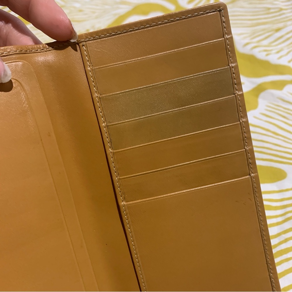 Gucci Checkbook Wallet - Picture 7 of 14